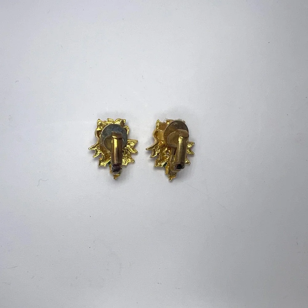 Vintage Holly Berry Clip On Earrings‎ Enamel Red Green Christmas Holiday Festive